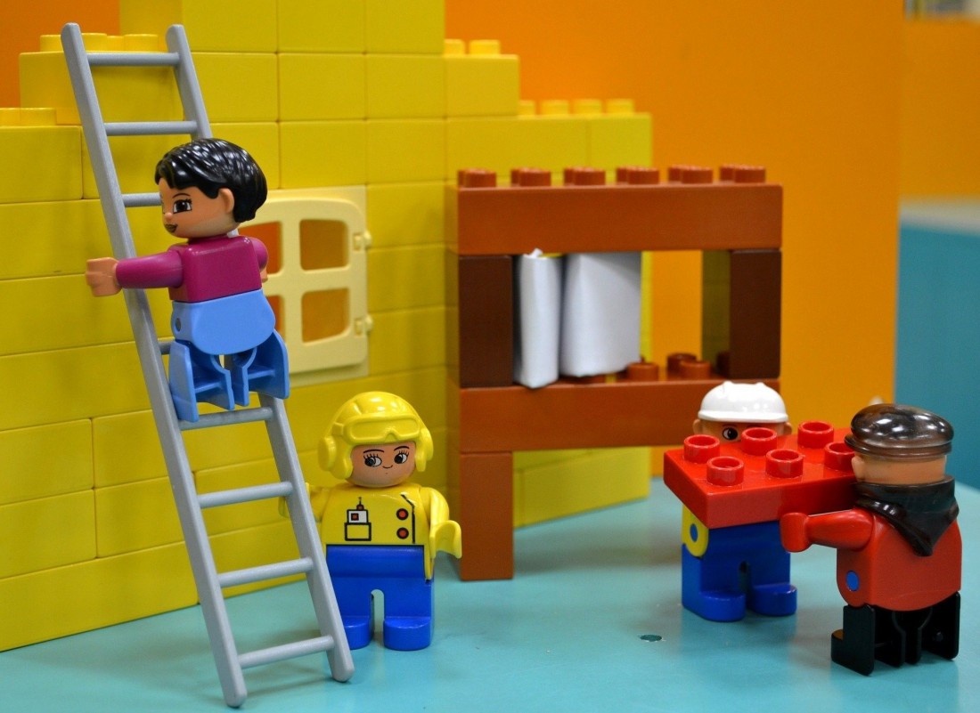 Pourquoi faut-il absolument s'amuser à jouer au Lego pour adultes ?