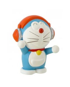 Figurine Doraemon écoute la musique